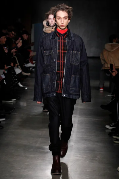 Look 38